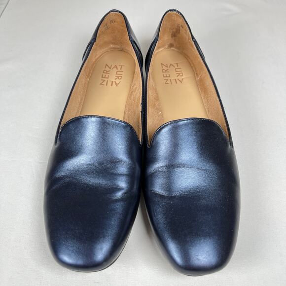 Naturalizer Emeline Slip On Loafer Women's 7.5 Blue Leather Business Travel Shoe - Picture 2 of 11